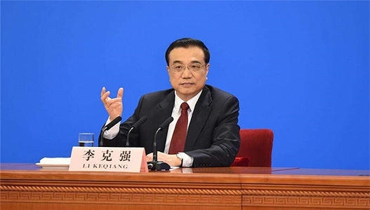 李克強(qiáng)主持召開國務(wù)院常務(wù)會議 要求落實(shí)落細(xì)今年以來出臺的支持