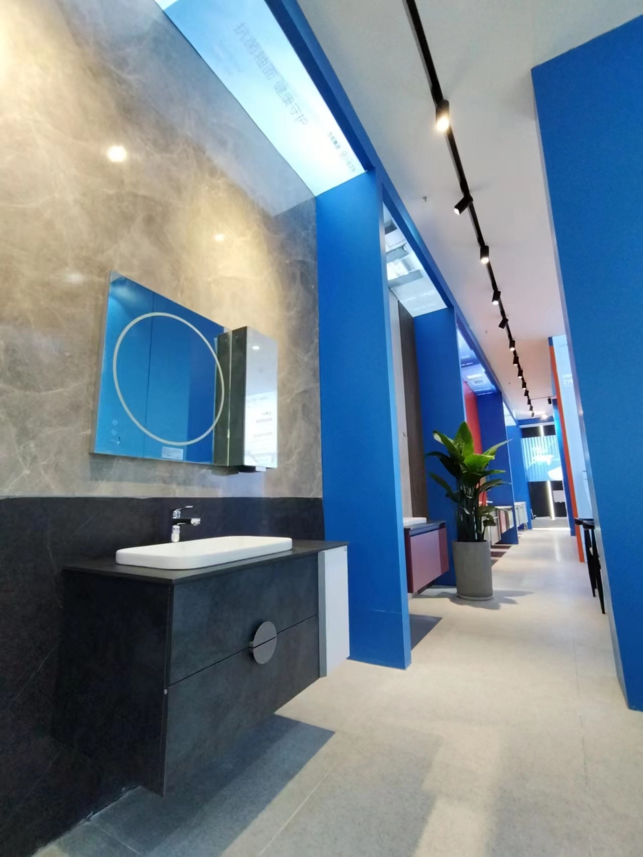 tmp_5ce870f15fff7403c274541f686dc204.jpg